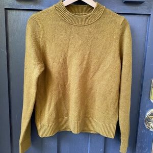Banana Republic Soft Fall Sweater (never worn)
